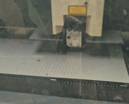 Article 132 : Découpe laser : une technologie clé pour la précision en tôlerie industrielle
